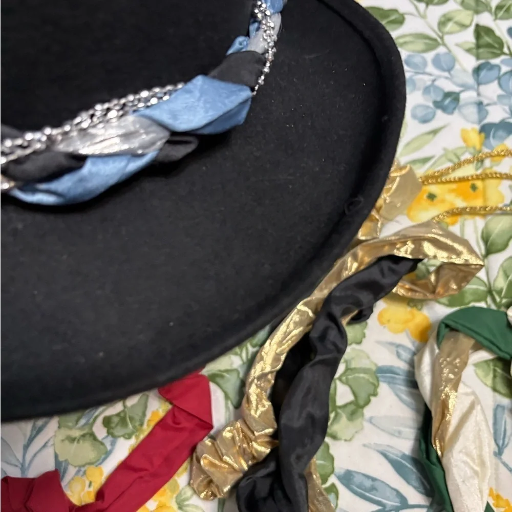 Stylish Women's Hat and Headband Set